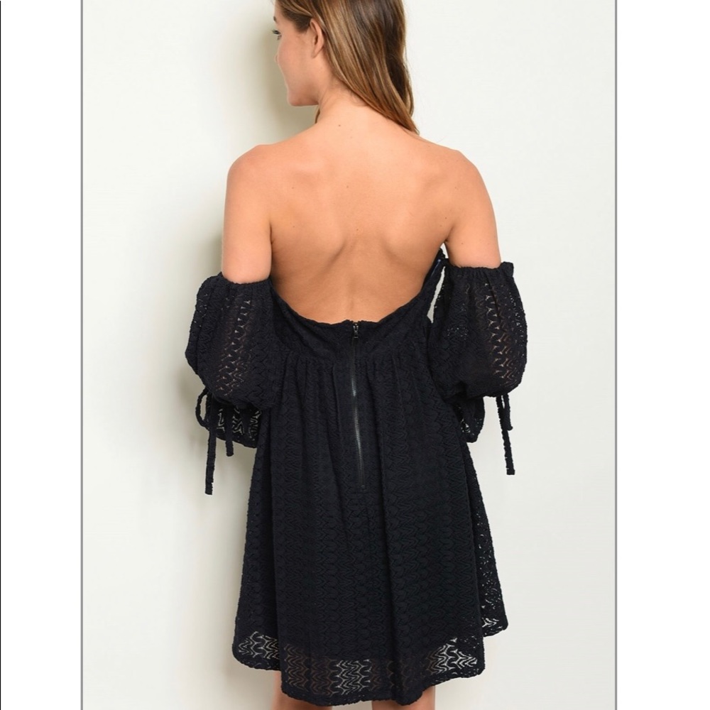 Sleeveless sexy navy dress - Picture 2 of 2